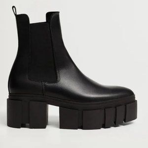 NEW MANGO Lug Sole Platform Track Sole Ankle Boots Leather Sz. 41 EU / 9.5 US